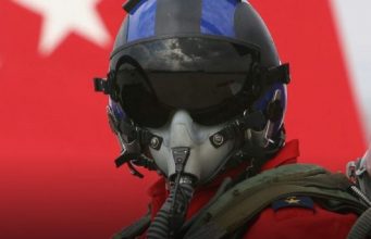 Türkische Kampfflugzeuge schießen Drohne über dem Schwarzen Meer ab