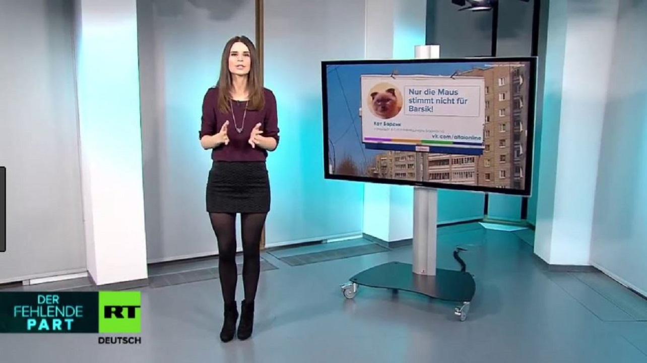 RT Moderatorin Jasmin Kosubek Es Wird Mit Zweierlei Ma Gemessen 