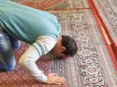 Die universelle Sprache des islamischen Gebets