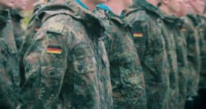 Bundeswehr Männer bis 45 müssen sich längere Auslandsaufenthalte genehmigen lassen