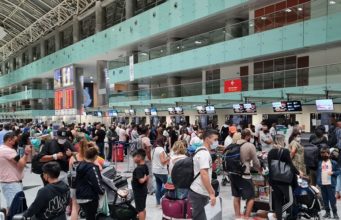 Die Herausforderung des Reisens: Wie Fluggesellschaften auf unerwartete Situationen reagieren