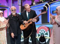 Yusuf Islam dankt Erdogan für seine Bemühungen