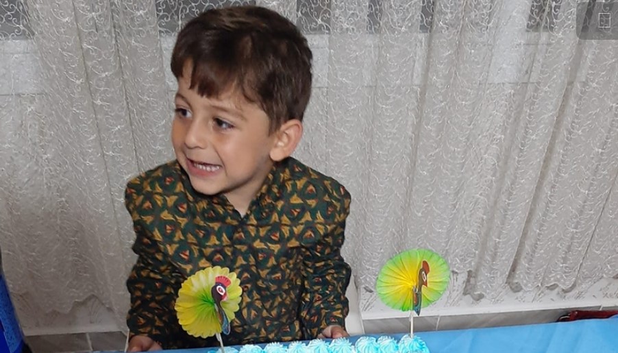 Der 5-jährige Hasan Karatas kam bei dem Angriff ums Leben (Foto: AA)