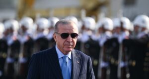Türkei: Erdogan kündigt Bau von Flugzeugträger an