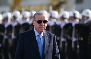 Türkei: Erdogan kündigt Bau von Flugzeugträger an