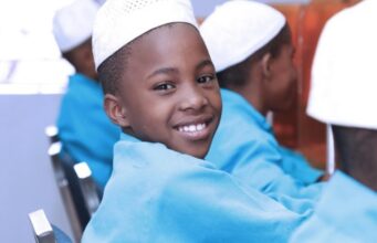 Paradoxer Wohlstand: Warum Afrikas Jugend mental gesünder ist als die des Westens