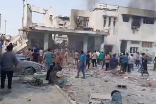 Tragödie im Iran: 24 Schülerinnen sterben bei mutmaßlichem US-Raketenangriff