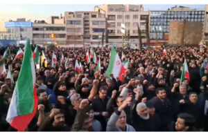 Iran: Demonstranten fordern Rache für Khamenei-Tod