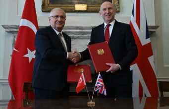 Eurofighter: Großbritannien und Türkei unterzeichnen Kampfjet-Deal