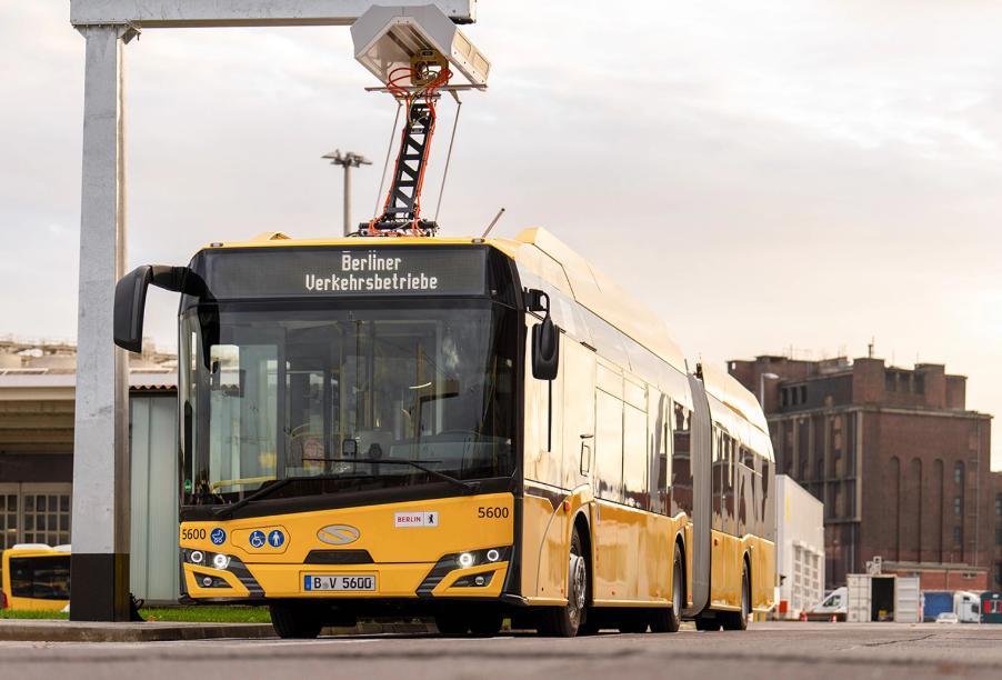 <b><span style='color:#bc2929;font-size:16px;'>Busse unter Strom <br></span>BVG baut ersten reinen Elektrobusbetriebshof in Berlin</b>