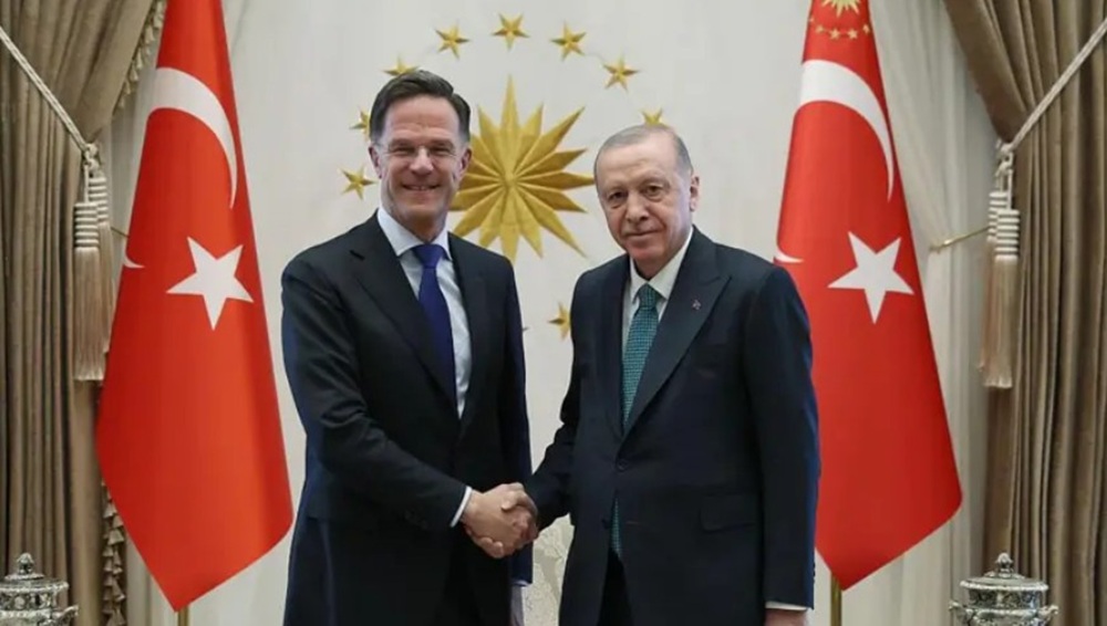 <b><span style='color:#bc2929;font-size:16px;'>Ankara <br></span>NATO-Chef Rutte: „Wir können viel von der Türkei lernen“</b>