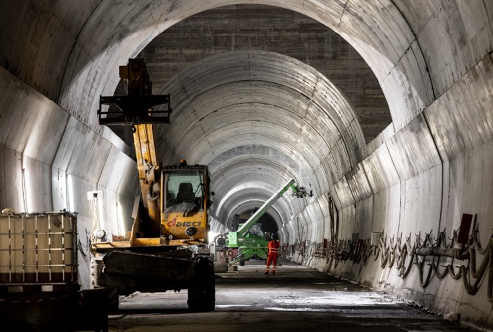 <b><span style='color:#bc2929;font-size:16px;'>Brennerpass <br></span>Weltrekord in Europa: Der längste Eisenbahntunnel der Welt entsteht unter den Alpen</b>