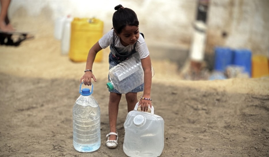<b><span style='color:#bc2929;font-size:16px;'>Gaza <br></span>Ärzte ohne Grenzen: „Israel benutzt Wasser als Waffe“</b>