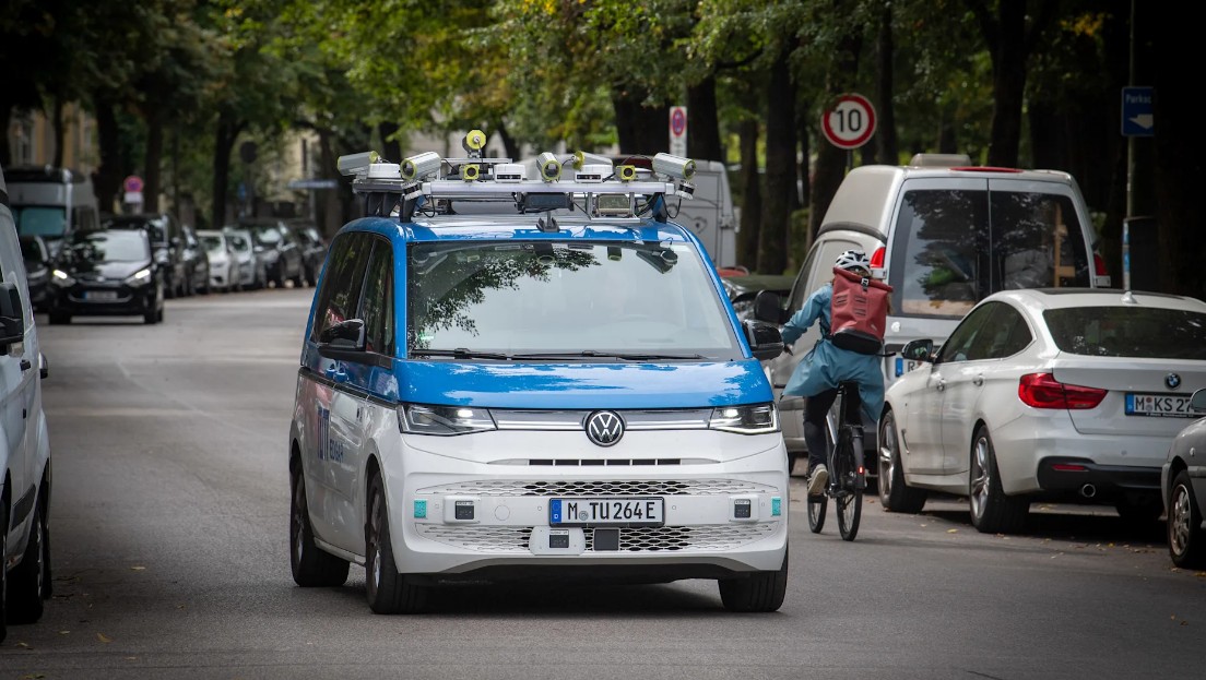 <b><span style='color:#bc2929;font-size:16px;'>TU München <br></span>Autonomes Fahren: Erster Level-4-TÜV-Test in Berlin</b>