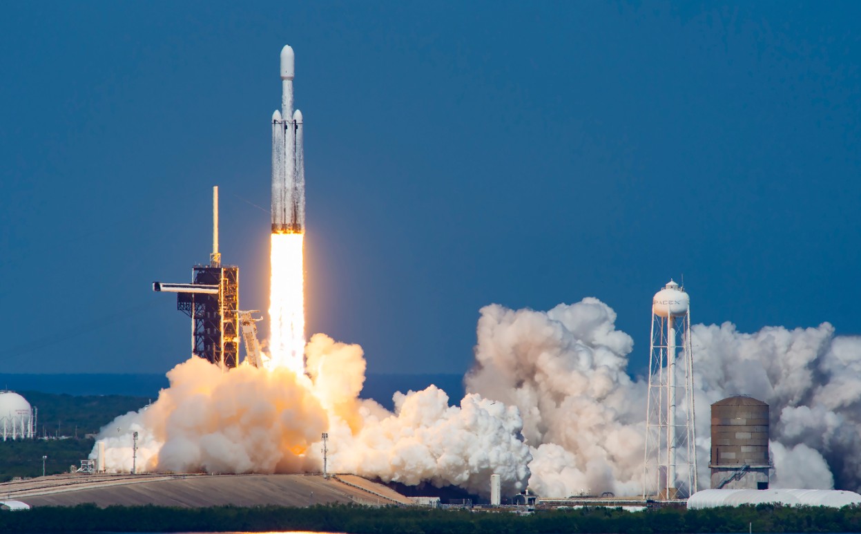 <b><span style='color:#bc2929;font-size:16px;'>Aktienmarkt <br></span>Space X notiert an asiatischen Graumärkten rund über 35 % über seinem Ausgabepreis</b>
