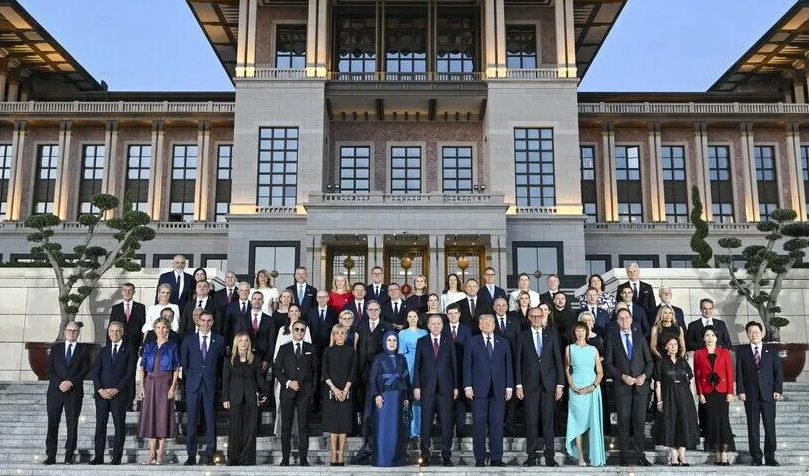 <b><span style='color:#bc2929;font-size:16px;'>NATO-Gipfel <br></span>Yücel: An der Türkei kommt man nicht mehr vorbei</b>