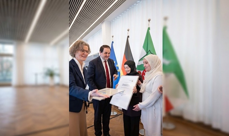 <b><span style='color:#bc2929;font-size:16px;'>Europaaktive Zivilgesellschaft <br></span>Islamische Gemeinde Herne-Röhlinghausen für Deutschen Engagementpreis nominiert</b>