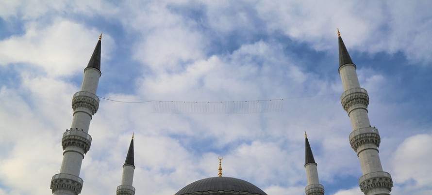 <b><span style='color:#bc2929;font-size:16px;'>Brandanschlag <br></span>Hannover: Brandanschlag auf Moschee</b>